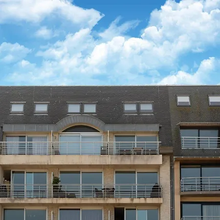 Bright Coastal In Bredene, Cleaning Included * 브레데네