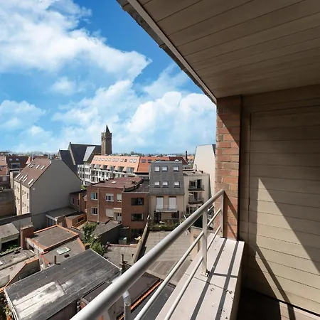 아파트 Bright Coastal In Bredene, Cleaning Included 브레데네