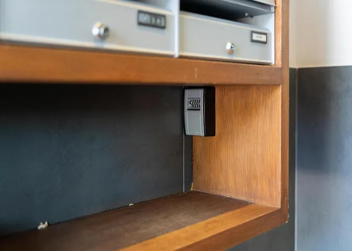 Apartment Bright Coastal In Bredene, Cleaning Included Bredene