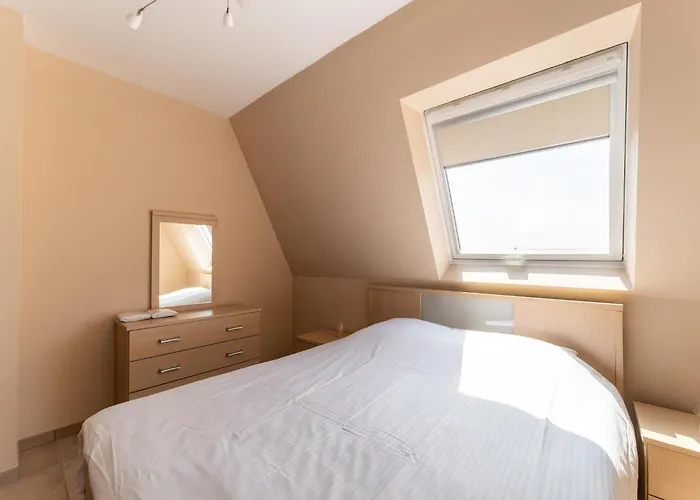 Bright Coastal In Bredene, Cleaning Included Apartment Bredene